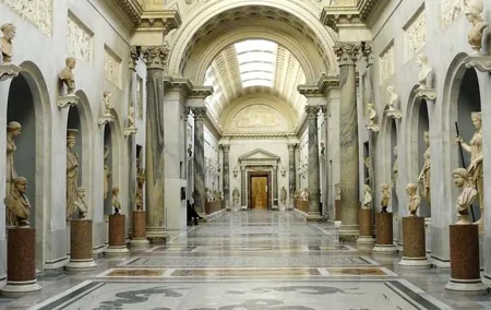 Vatican Skip the Line Tour & Sistine Chapel with Language Options