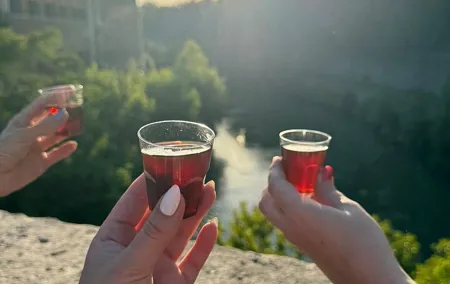 Day drinking in Rome & Scandalous Roman History