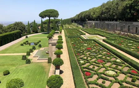 Pontifical Villa Gardens at Castel Gandolfo Audio-Guided Minibus Tour