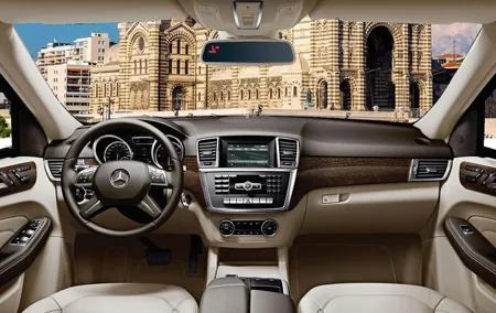 Marseille Private Transfer from Marseille city centre to Marseille Airport