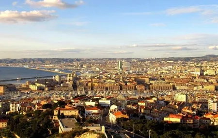 Marseille Old Port And Panier District Walking Tour