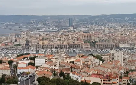 Private Tour in Aix en Provence with Wine Tasting