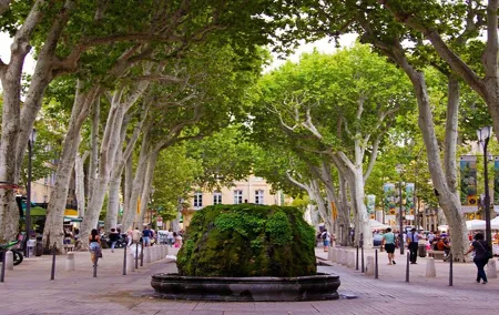 Marseille Aix-en-Provence and Cassis 7 hours