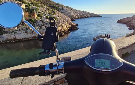 E-motorbike virtual guided tour in Marseille