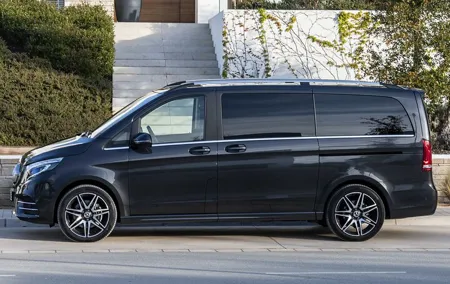 Departure Transfer: Marseille to MRS Airport in Luxury Van