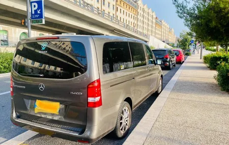 Private transfer Marseille - Avignon