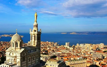A Perfect Day of Discovery from the Cruise Port of Marseille