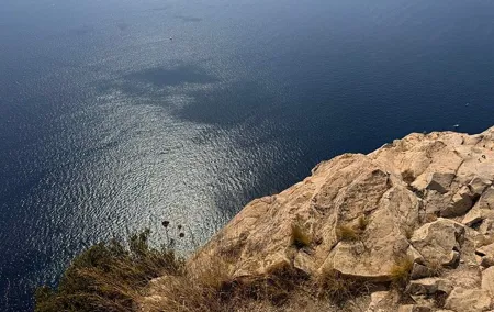 Private Tour From Marseille to Cap Canaille and Saint Tropez