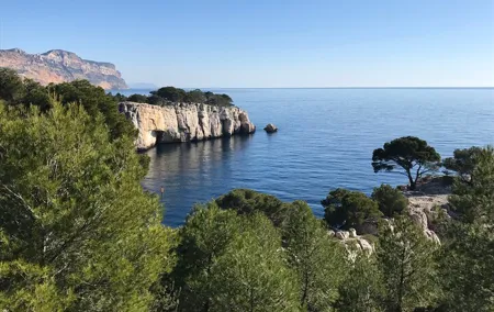 Private Luxury Day Tour of Cassis