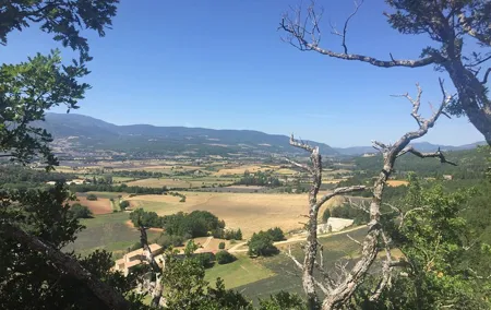 Full day of the top 3 Luberon Hilltop Villages from Marseille / Aix-en-Provence