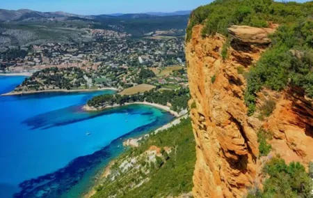 Tour and private tour DE Marseille to Aix-EN-Provence & Cassis