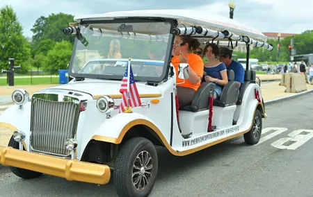 DC Day or Night Monuments & History Guided E-Cart Tour