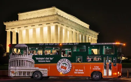 Washington DC Monuments by Moonlight Tour by Trolley