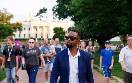 VIP Best of DC with US Capitol + National Archives Reserved Entry