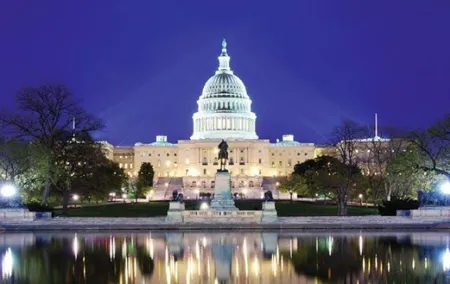 Night Monuments Tour with 8 Stops and Admission Ticket Upgrades