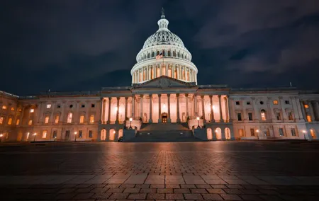 Washington DC Political Scandals and True Crime Night-Time Tour