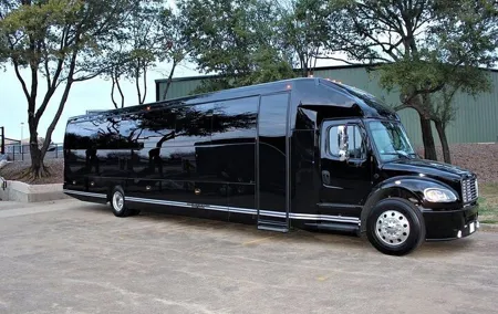 Executive Bus Private Day & Night Custom Tours of Washington DC