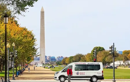 DC Monuments Small Group Guided Night Tour 3 Hours