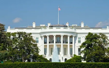 DC Monuments Tour with Optional Entry into US Capitol or Museums