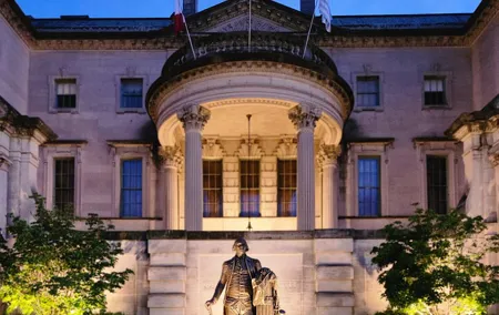 Dark History: Dupont Mansions of the Gilded Age Evening Tour