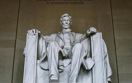 DC Mall w/ Washington Monument Ticket Exclusive Guided Tour