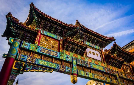Smartphone-Guided Walking Tour of D.C. Penn Quarter & Chinatown Sights