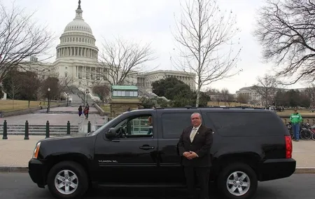 Private Multilingual DC City Tour (Spanish, Portuguese, English)