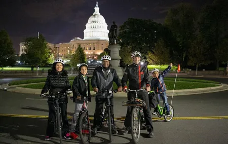 Private DC Monuments at Night Bike Tour