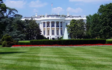 Secrets & Scandals: Washington DC Private Half-Day Walking Tour