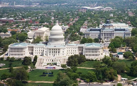 Private 4-hour Walking Tour in Washington with official tour guide