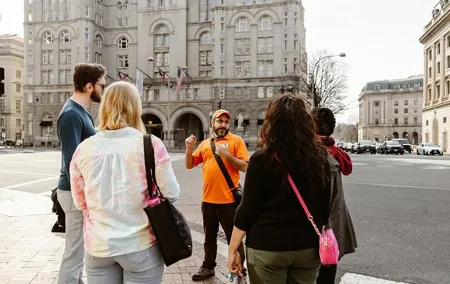National Archives Skip the Line and OPO Tower Guided Tour