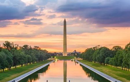 Private Family Walking Tour in Washington