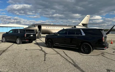 Private Transfer from Ronald Reagan Airport DCA ⇄ Washington DC