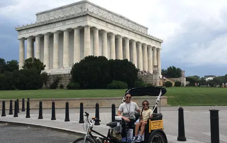 Essential Monuments & Memorials Tour