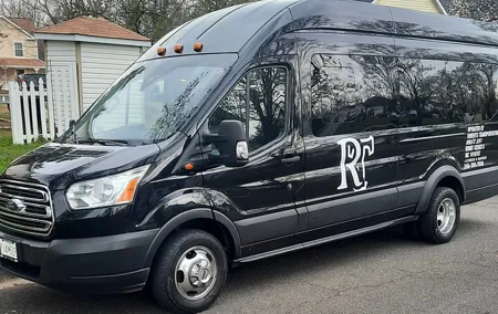 DCA Airport Transfer from Washington DC