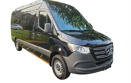 Airport Service To or From Reagan Washington National (DCA)