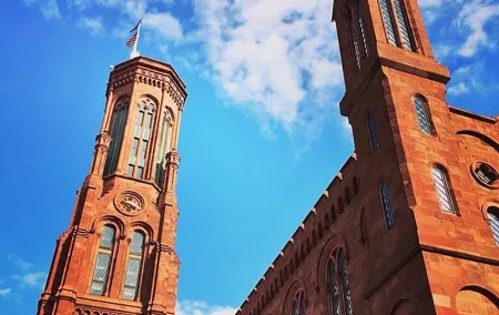 Castle to Capitol: Museums of the National Mall Architecture Tour