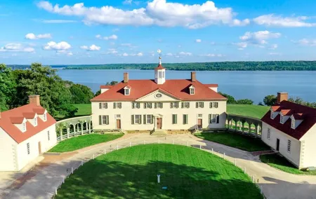Private Tour to Alexandria and Mount Vernon from Washington