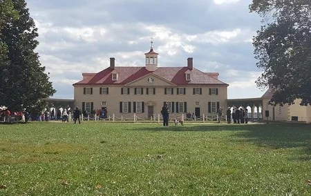 Private Transportation to Mount Vernon Historical Tour