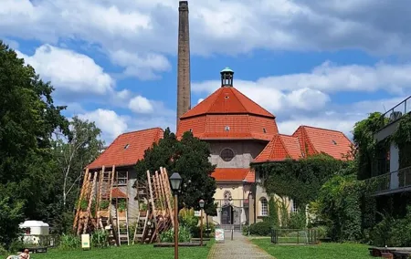 A working class district in the course of time