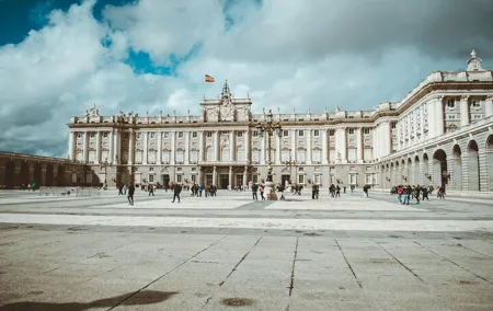 Guided Tour of Madrid's Historic Attractions